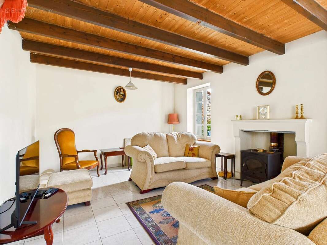 Maison à MATHA