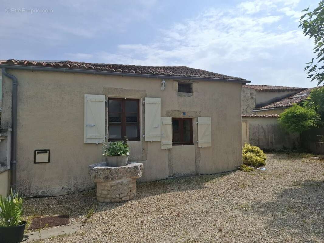 Maison à MATHA
