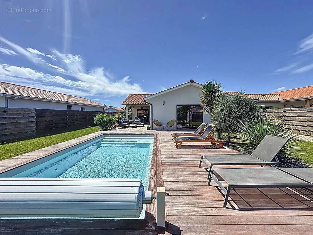 Maison à BISCARROSSE