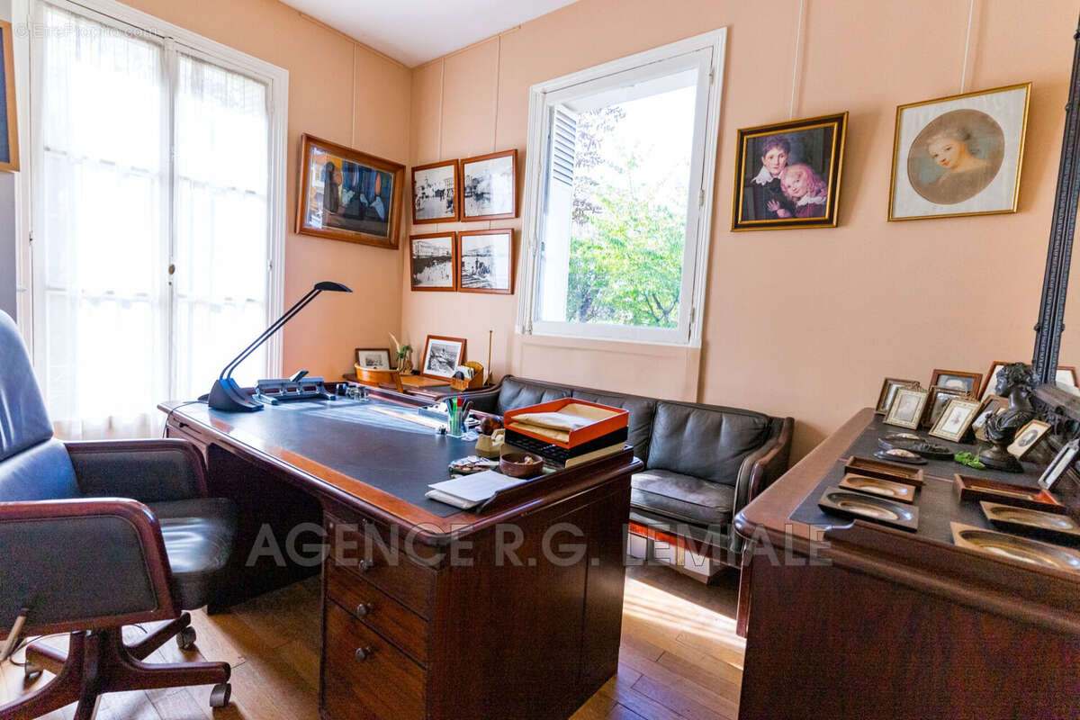 Maison à MAISONS-LAFFITTE