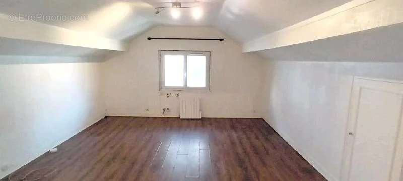 Appartement à SAVIGNY-SUR-ORGE