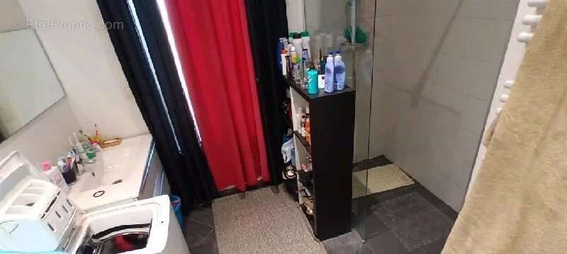 Maison à SAINTE-GENEVIEVE-DES-BOIS