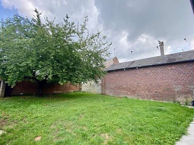 Maison à RESSONS-SUR-MATZ