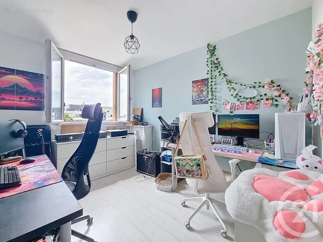 Appartement à COLOMBES