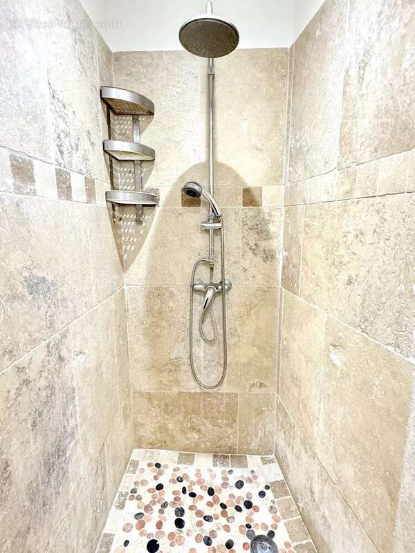 Appartement à TARASCON