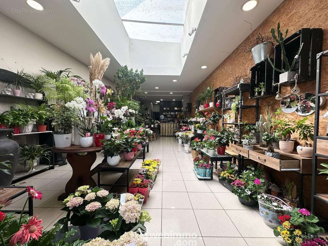 Tous les équipements restent en place - Commerce à LAON