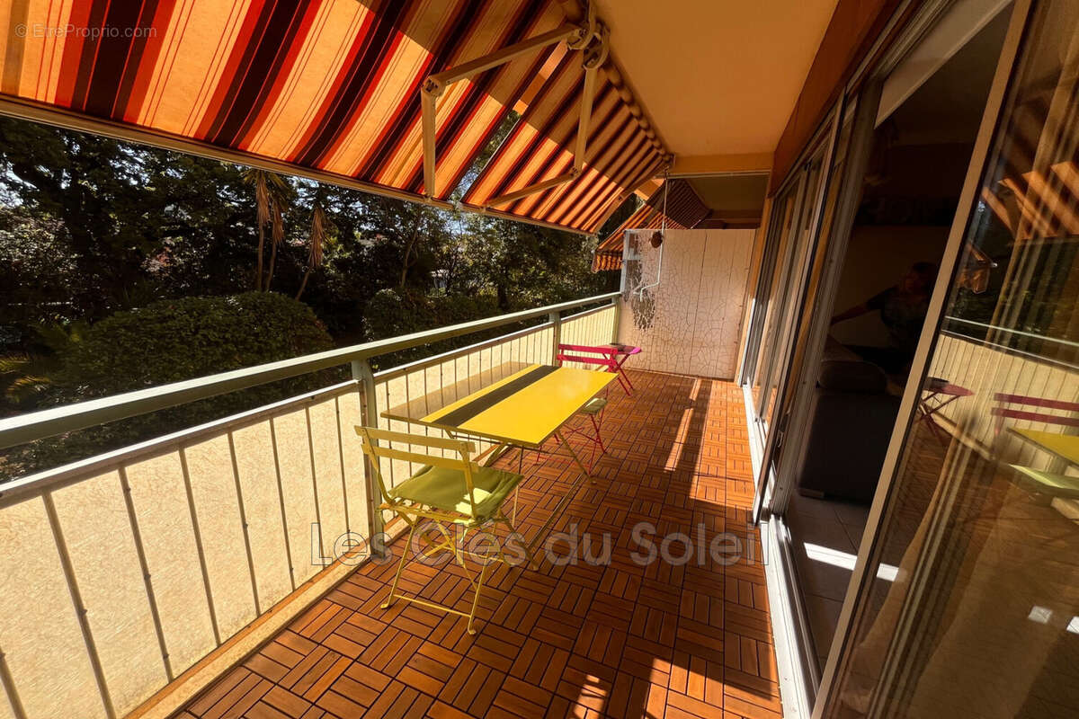 Appartement à SIX-FOURS-LES-PLAGES