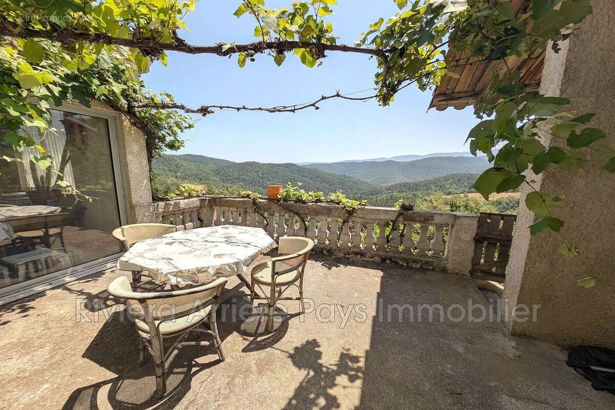 Maison à SAINT-ANTONIN