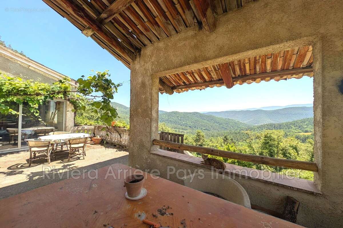 Maison à SAINT-ANTONIN