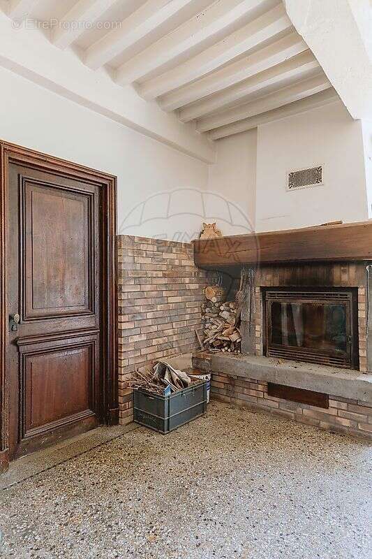 Maison à BAS-ET-LEZAT