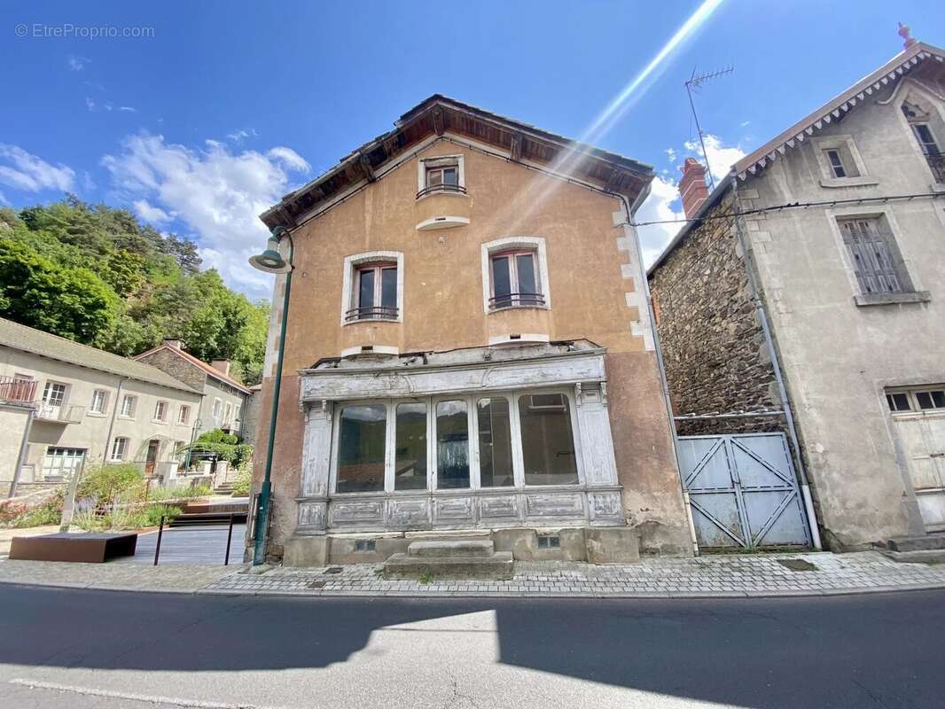 Maison à CHAMALIERES-SUR-LOIRE