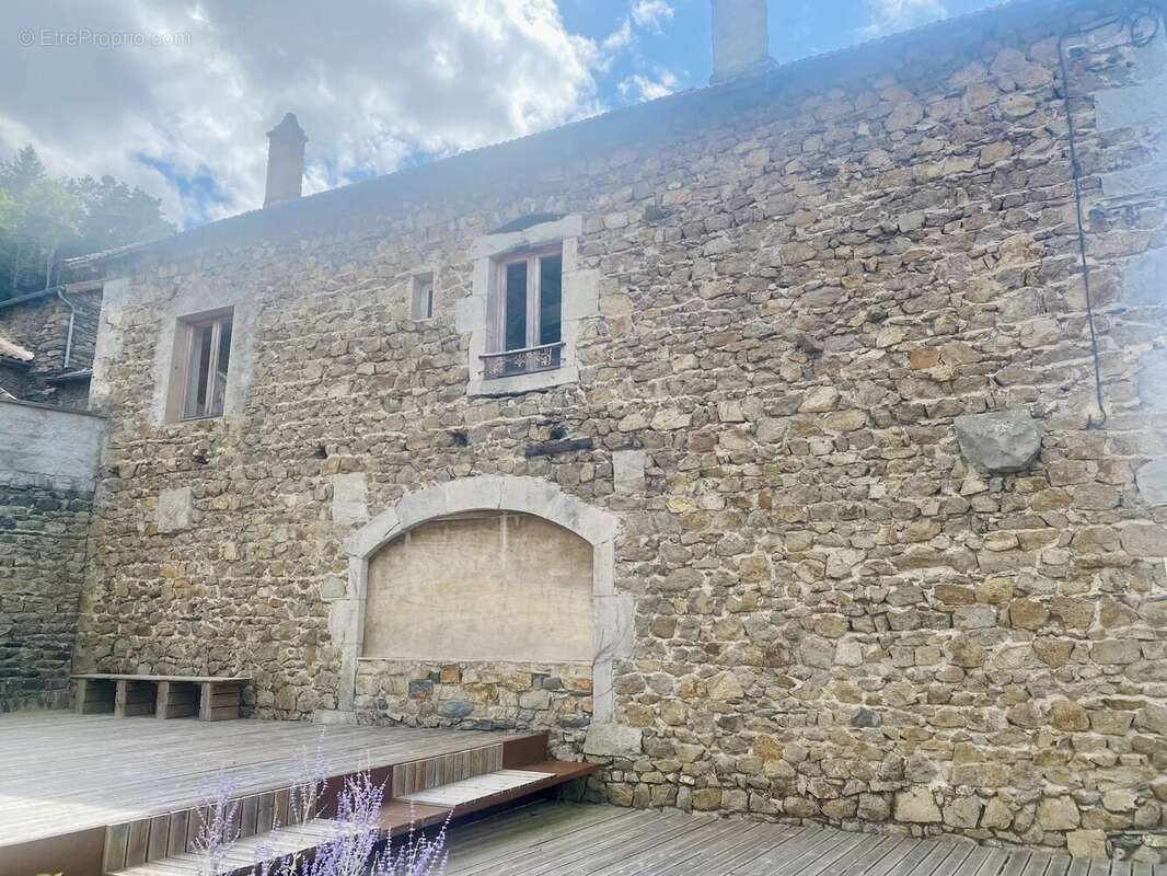 Maison à CHAMALIERES-SUR-LOIRE