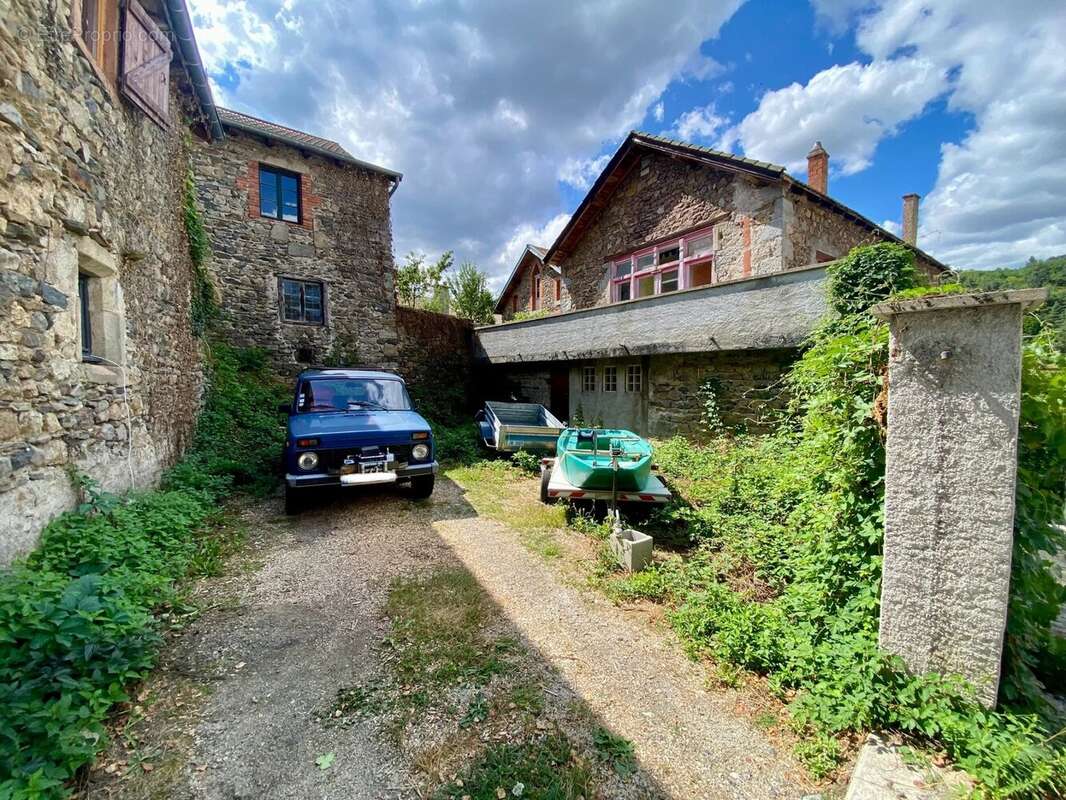 Maison à CHAMALIERES-SUR-LOIRE