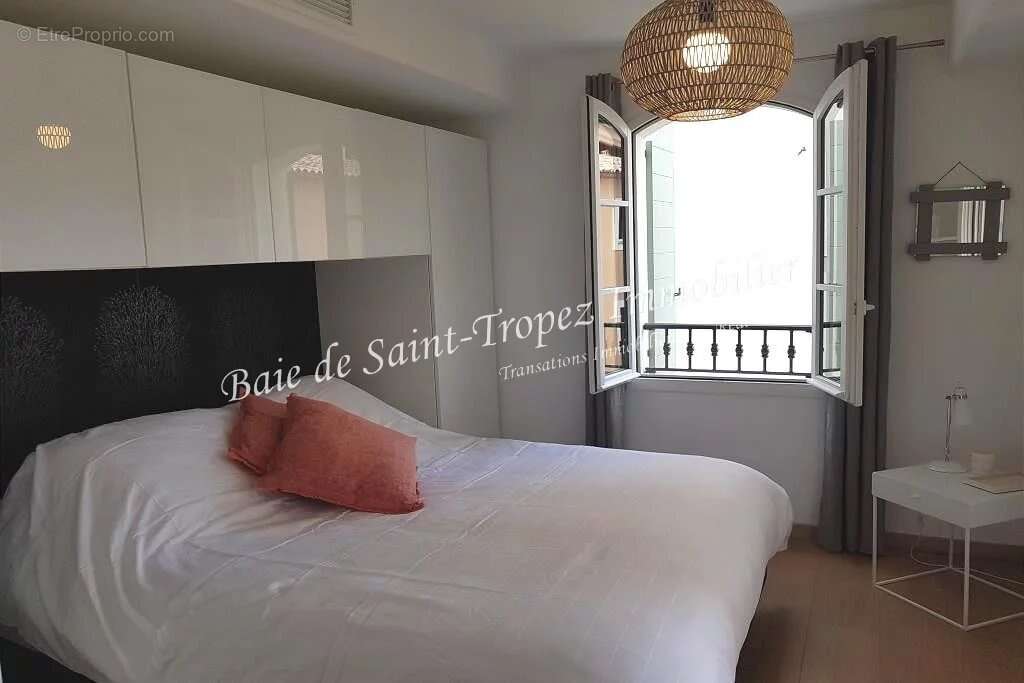 Appartement à SAINT-TROPEZ