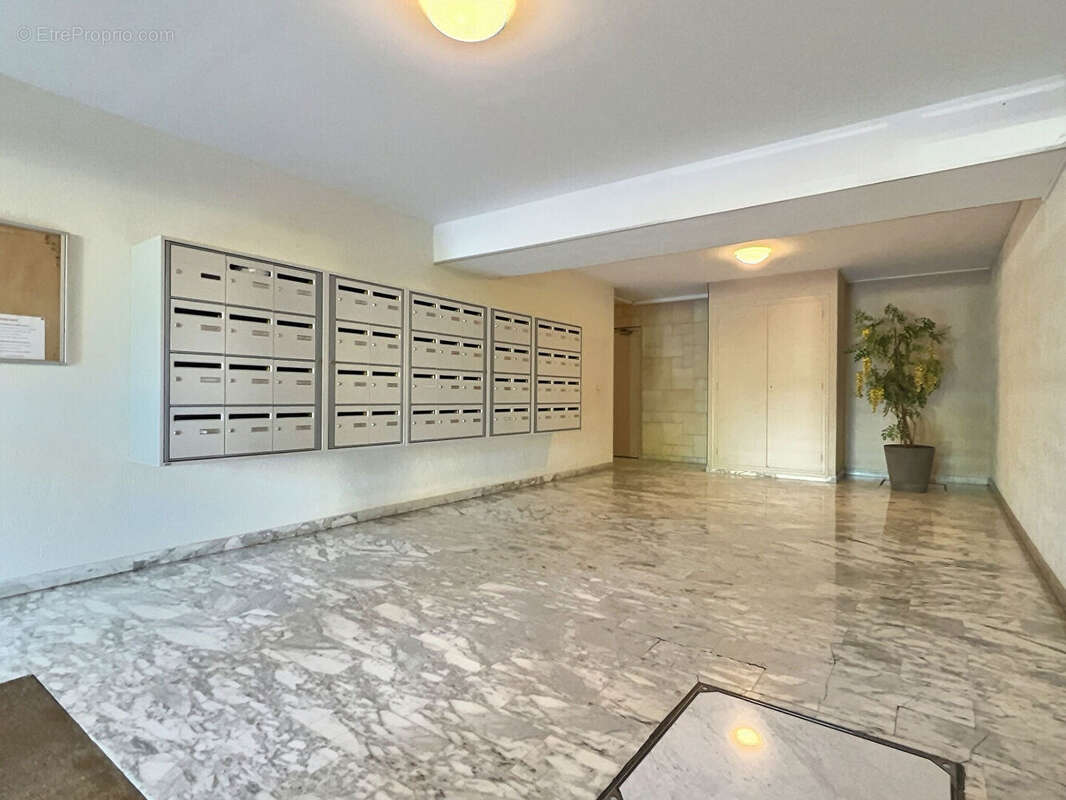 Appartement à MARSEILLE-9E