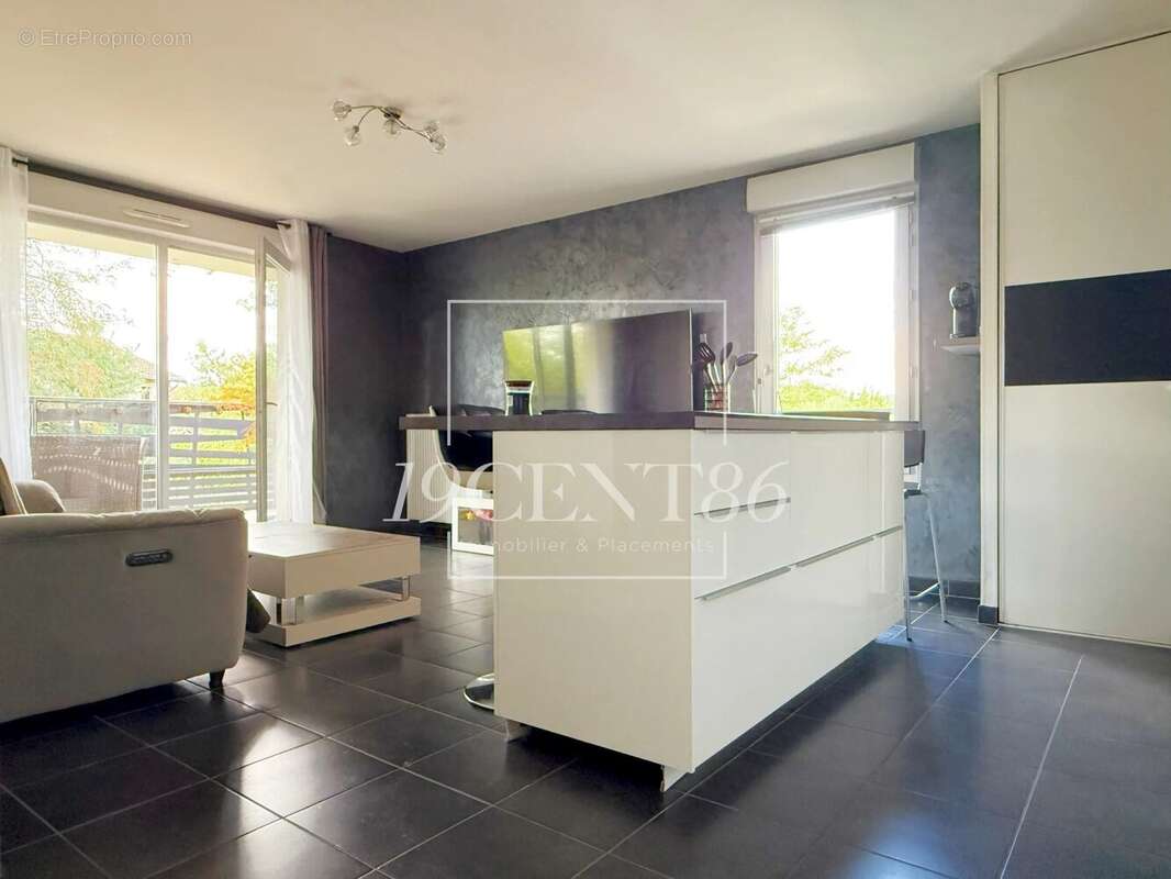 Appartement à BRIGNAIS