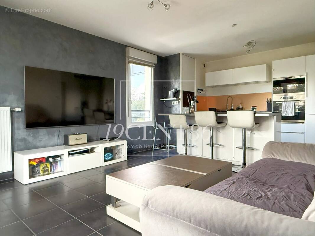 Appartement à BRIGNAIS