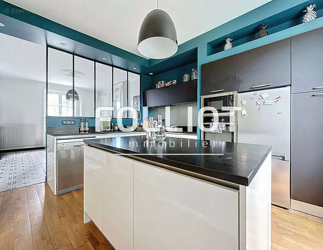 Maison à DONVILLE-LES-BAINS