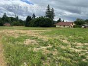 Terrain à LACHAPELLE-AUZAC