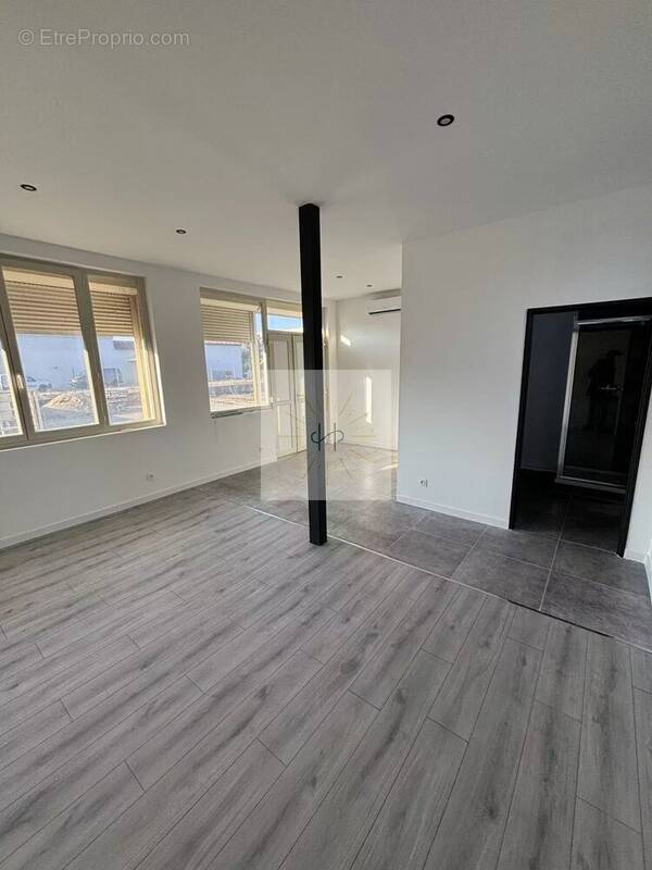 Appartement à MONTELIMAR