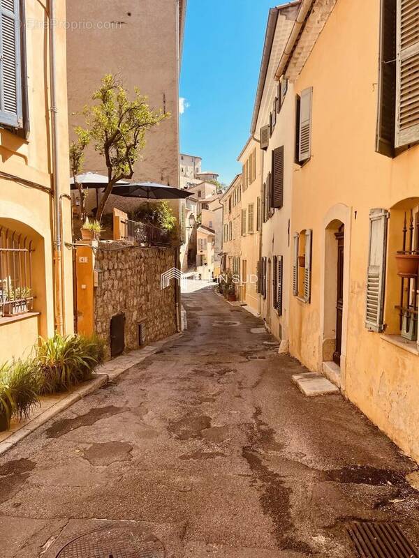 Maison à LE BAR-SUR-LOUP