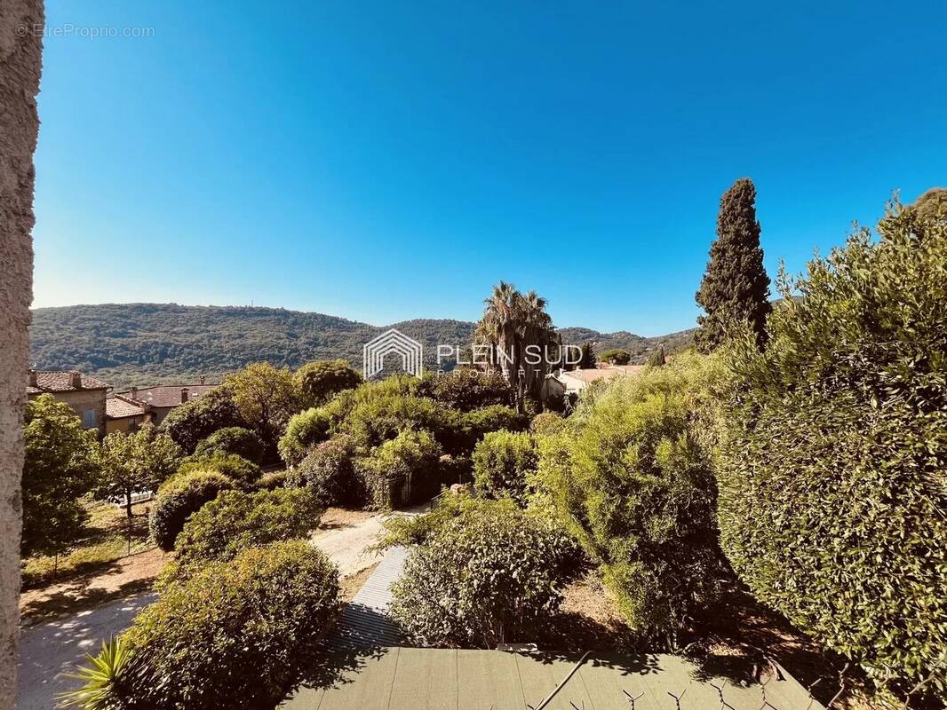 Maison à LE BAR-SUR-LOUP