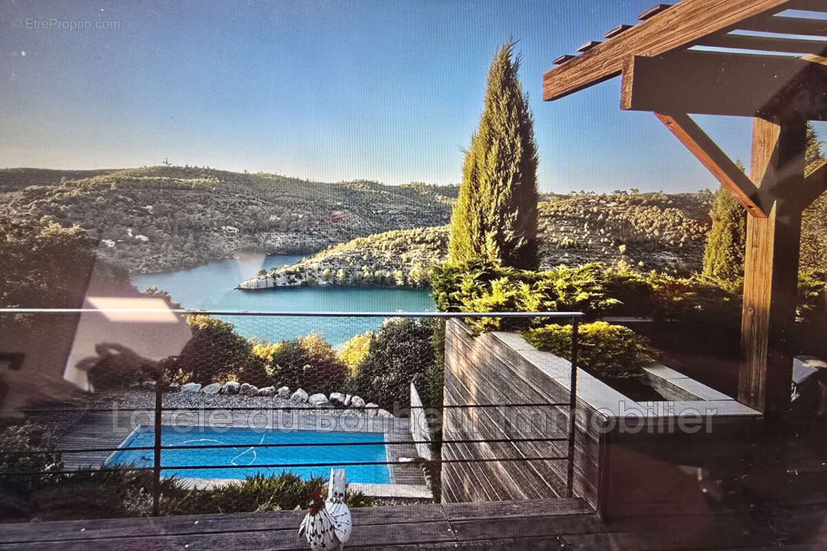 Maison à ESPARRON-DE-VERDON