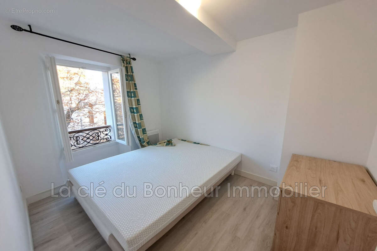 Appartement à ALLEMAGNE-EN-PROVENCE
