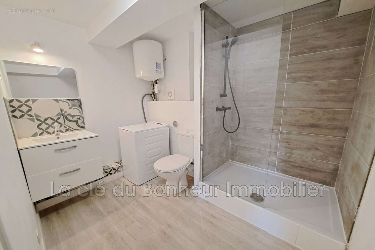 Appartement à ALLEMAGNE-EN-PROVENCE