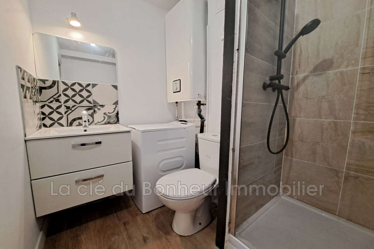 Appartement à ALLEMAGNE-EN-PROVENCE