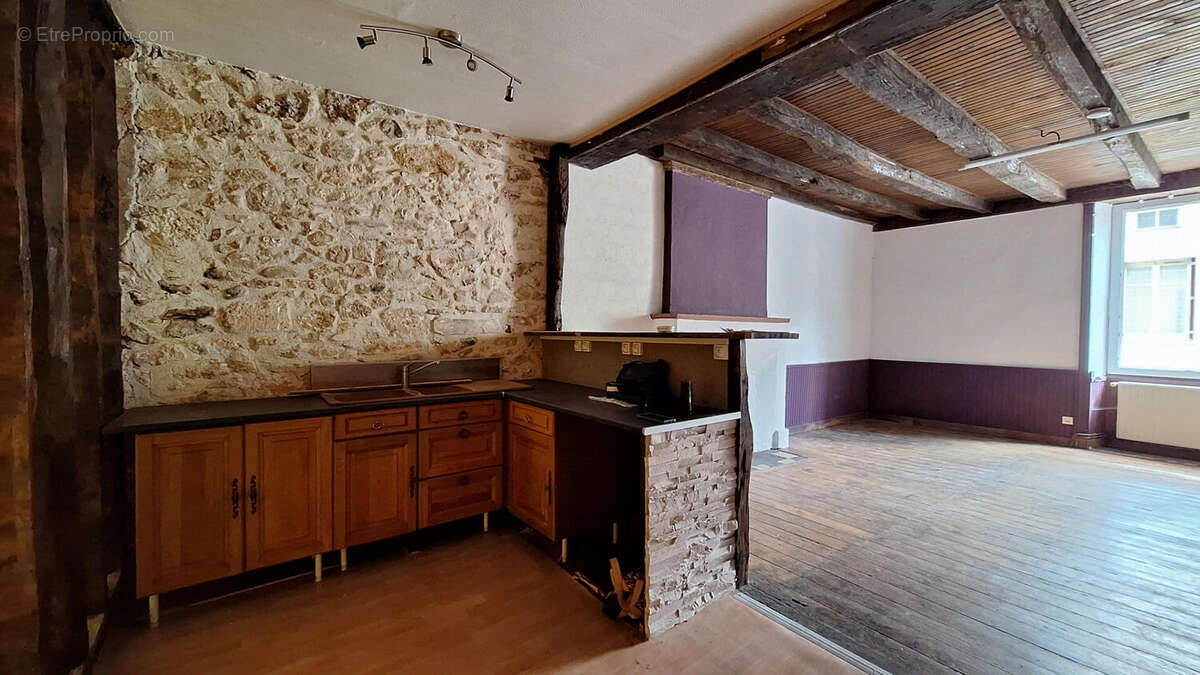 20250722_152921 - Maison à SAINT-MARTIAL-DE-VALETTE