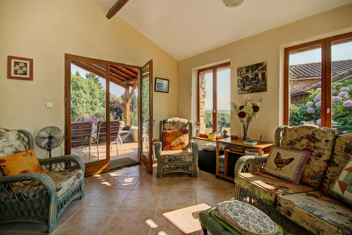 Sun Room a - Maison à CHAMPS-ROMAIN