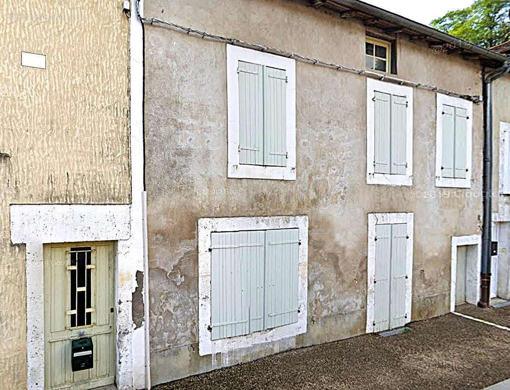 Image1 - Maison à SAINT-PARDOUX-LA-RIVIERE