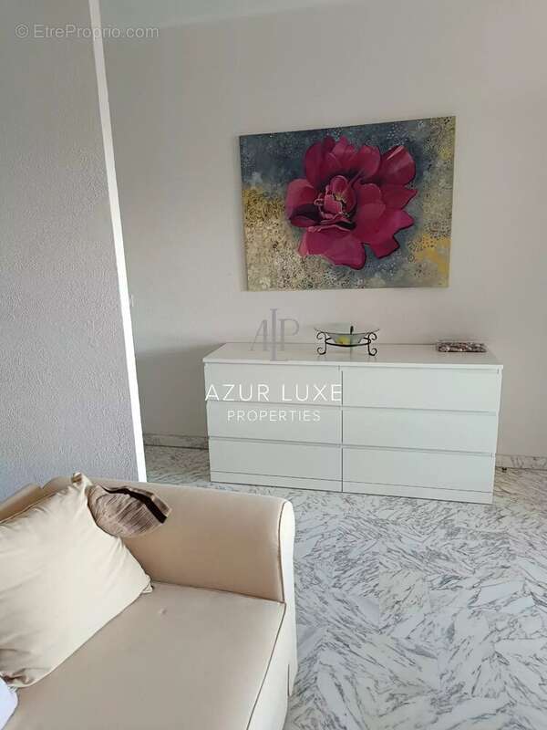 Appartement à BEAULIEU-SUR-MER