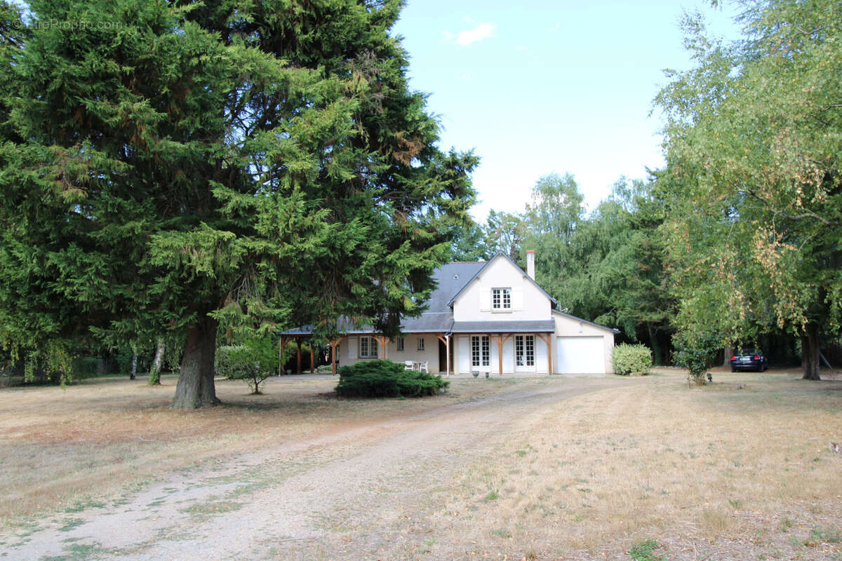 Maison à SAINT-SYLVAIN-D&#039;ANJOU