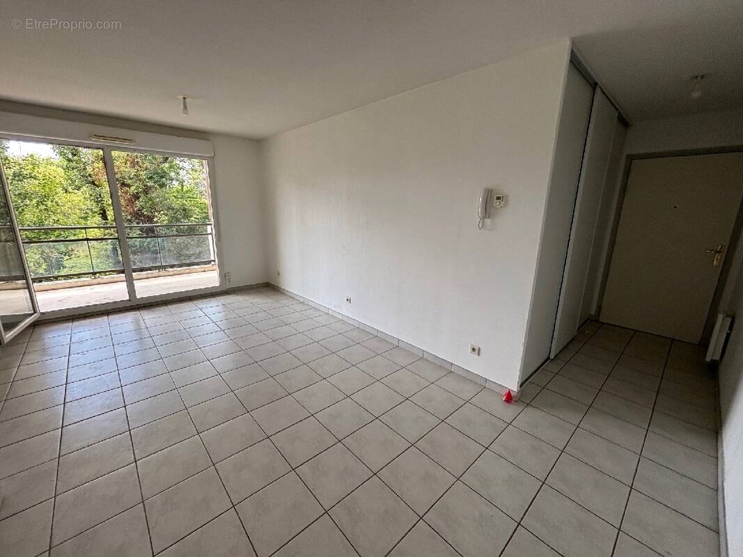 Appartement à VETRAZ-MONTHOUX