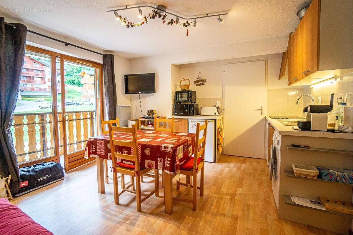 Appartement à THOLLON-LES-MEMISES