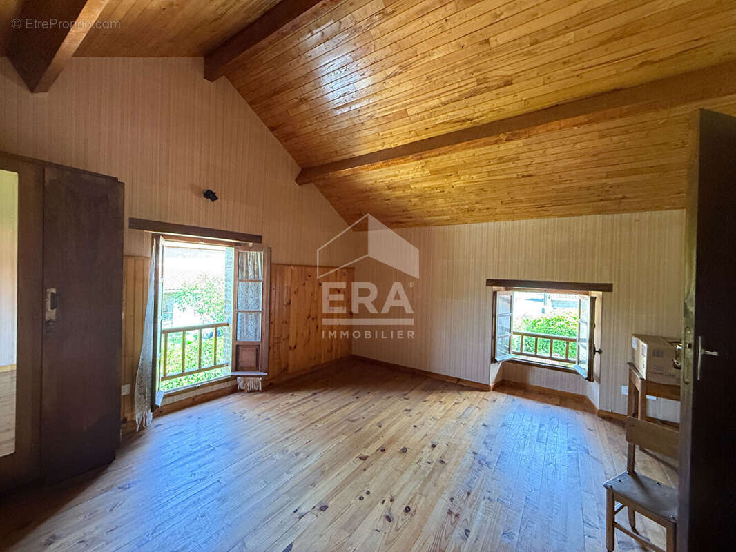 Maison à SARRIAC-BIGORRE