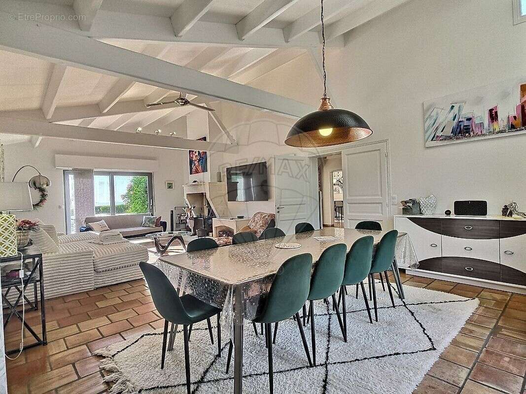 Maison à L&#039;HOUMEAU