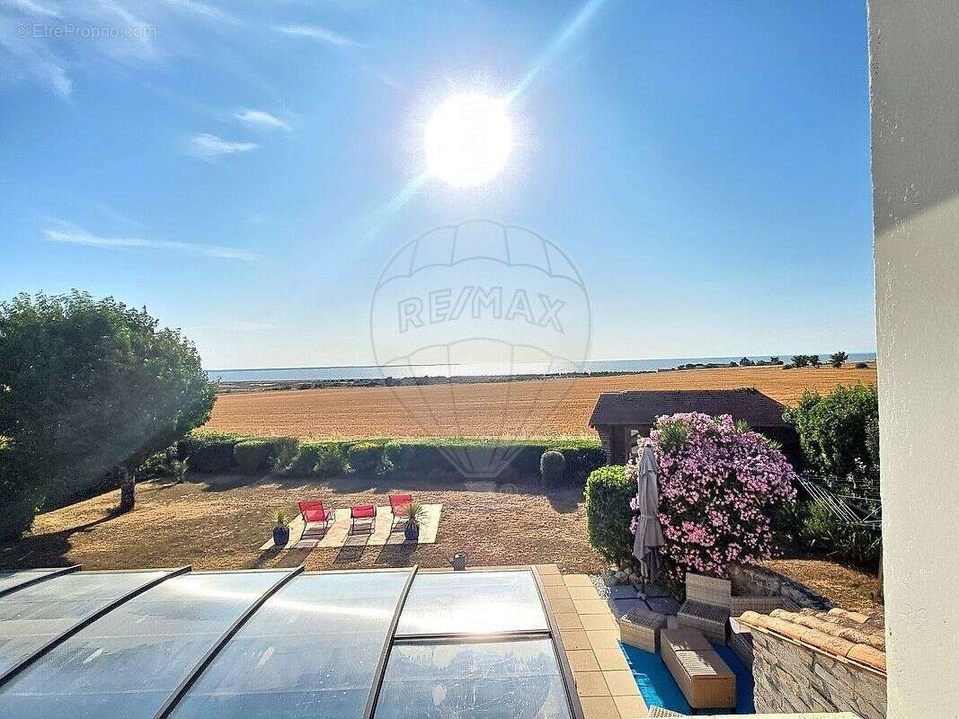 Maison à L&#039;HOUMEAU