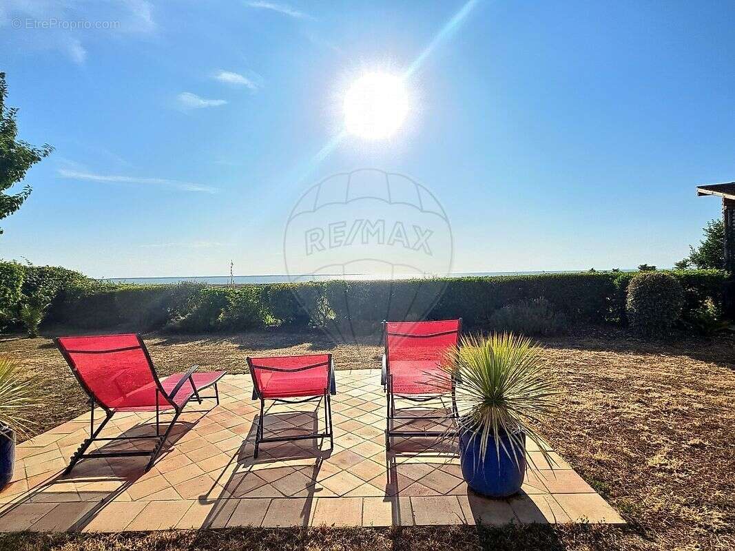 Maison à L&#039;HOUMEAU