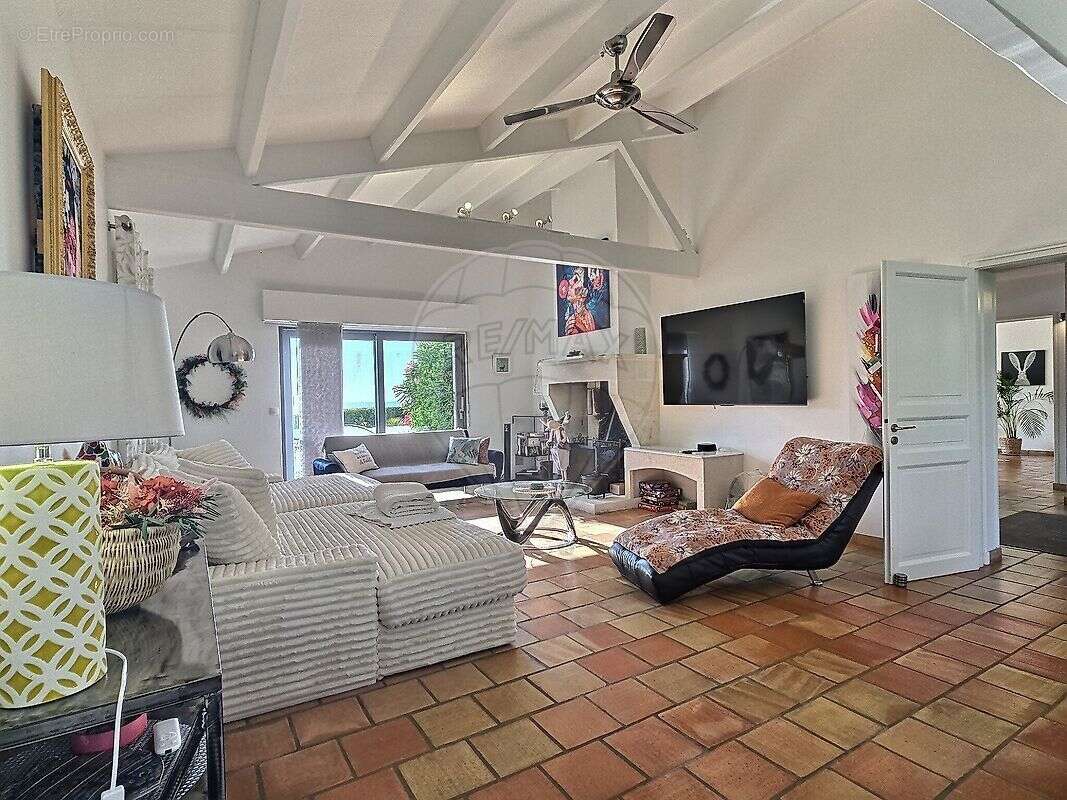 Maison à L&#039;HOUMEAU