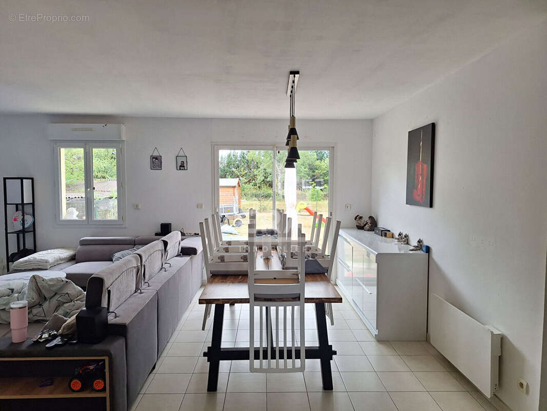 Maison à MONTPON-MENESTEROL