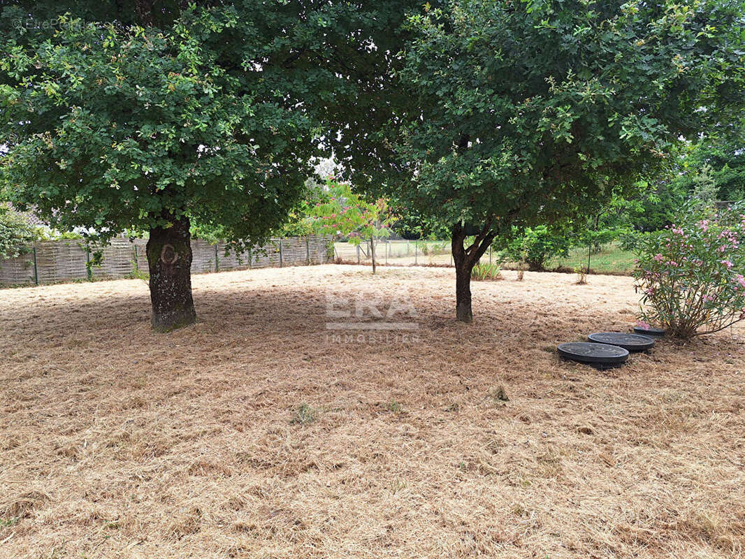 Maison à MONTPON-MENESTEROL