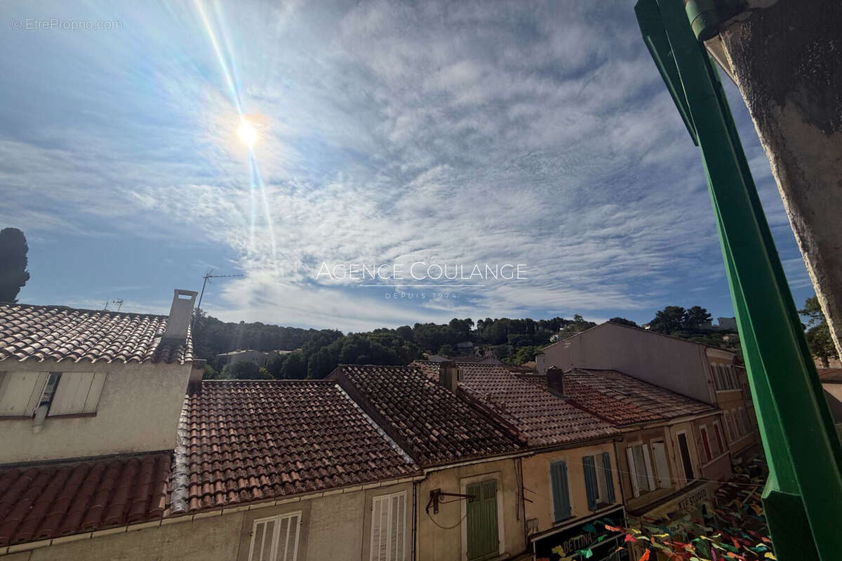 Appartement à SAINT-CYR-SUR-MER