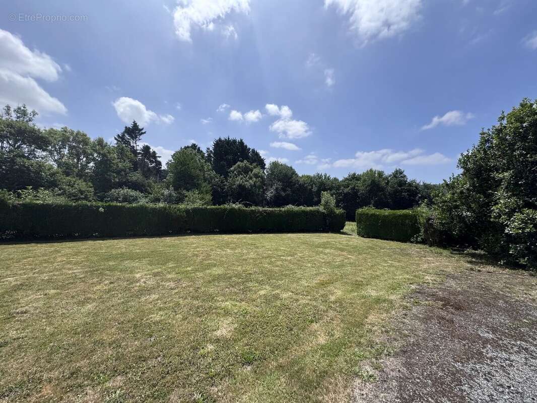 Maison à PONT-DE-BUIS-LES-QUIMERCH