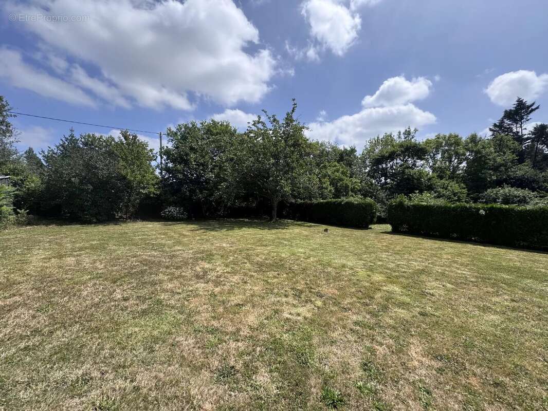 Maison à PONT-DE-BUIS-LES-QUIMERCH