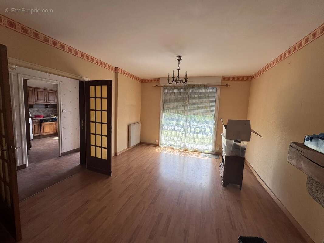 Maison à PONT-DE-BUIS-LES-QUIMERCH