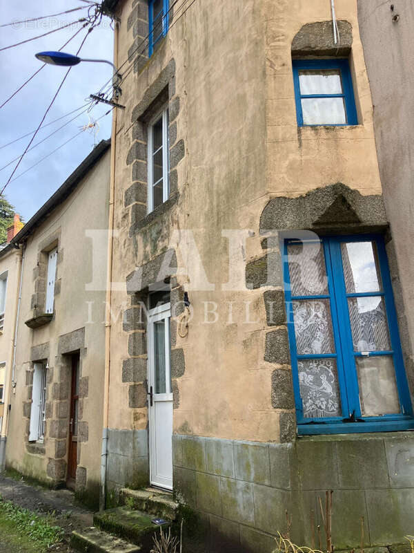 Maison à PRE-EN-PAIL