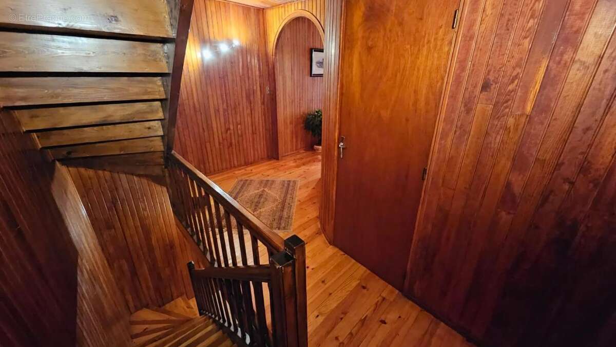 Maison à ROQUEFORT-DE-SAULT